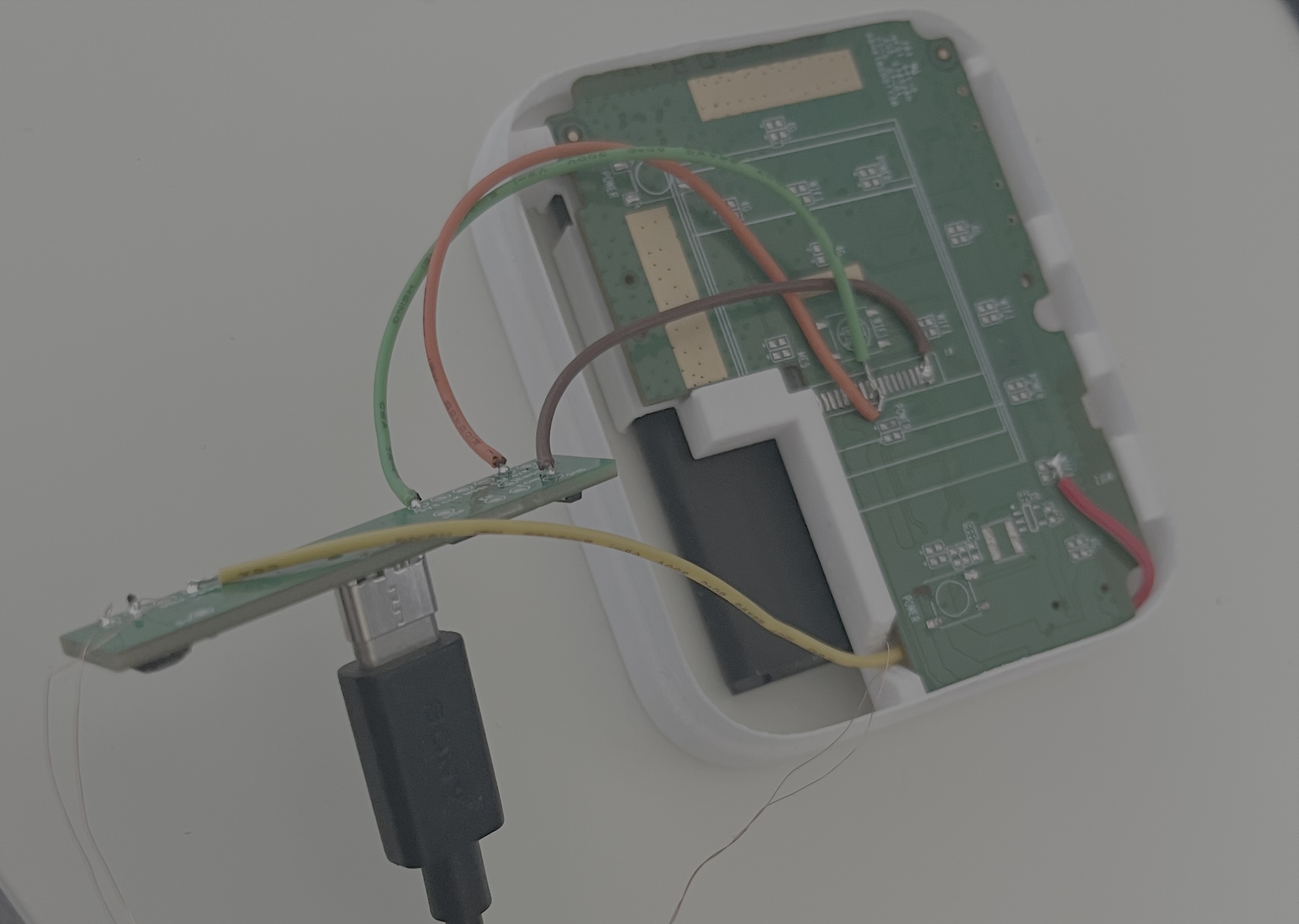 Wiring the USB and the power supplies
